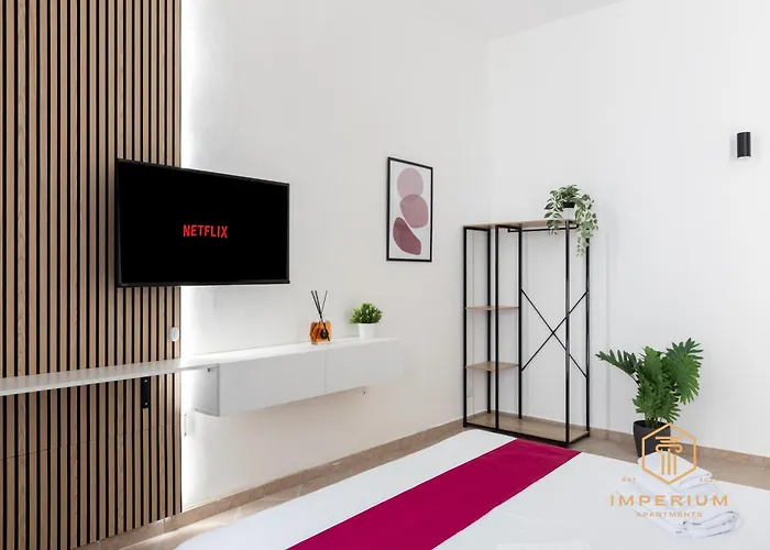 Historic Center Flat - 5min To Colosseum, 300mt To Metro, A-c Appartamento *